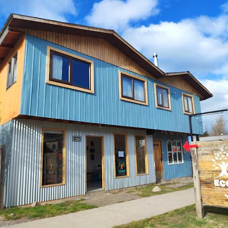 Alma Patagona Hostel 安东尼奥港 外观 照片